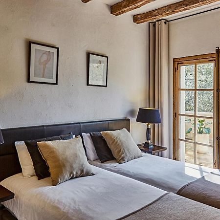 Sitges Hill Retreats-Masia Nur 22 Bedrooms Divided Over 9 Houses For Max 44 Guests Canyelles  Exterior photo