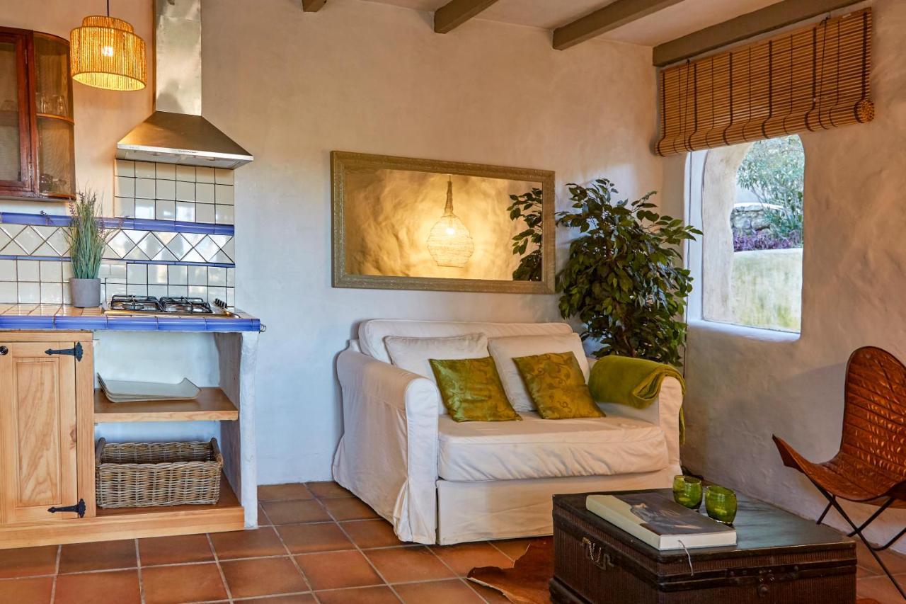 Sitges Hill Retreats-Masia Nur 22 Bedrooms Divided Over 9 Houses For Max 44 Guests Canyelles  Exterior photo
