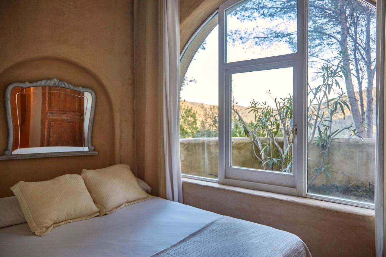 Sitges Hill Retreats-Masia Nur 22 Bedrooms Divided Over 9 Houses For Max 44 Guests Canyelles  Exterior photo